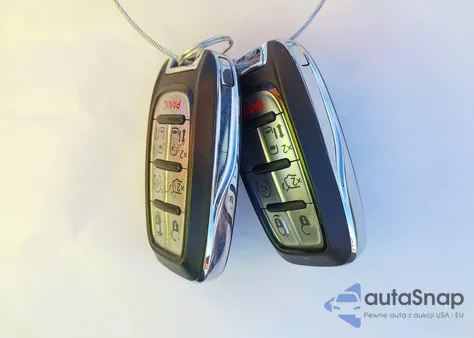 2022 Chrysler Pacifica Touring L from USA, damaged, VIN 2C4RC1BGXNR172791